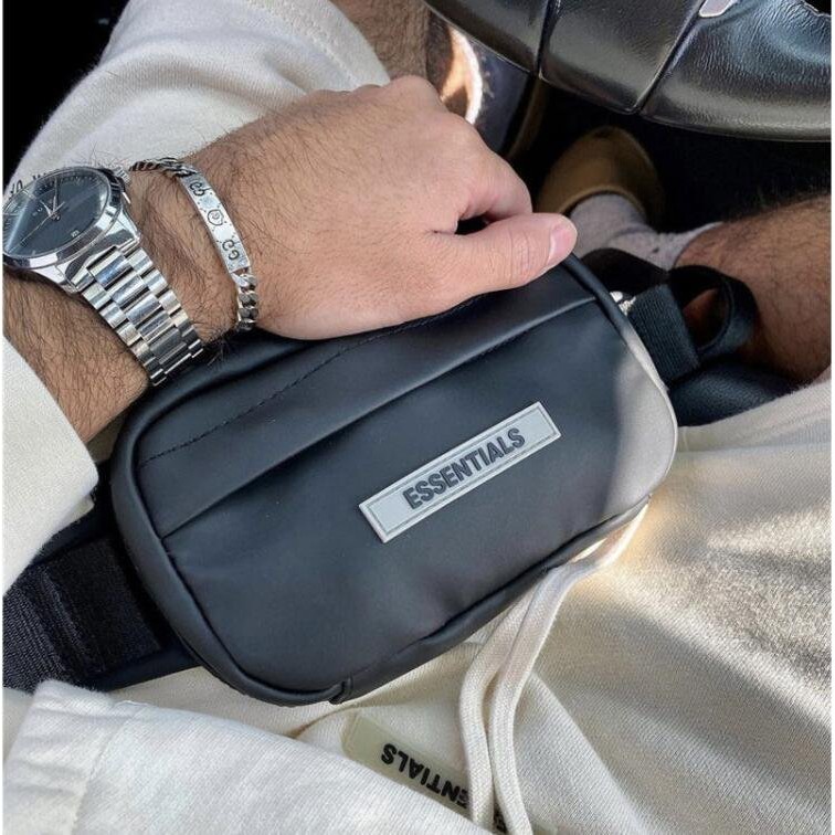 紺×赤 2020AW Fear Of God Essentials Sling Bag | tatihome.com
