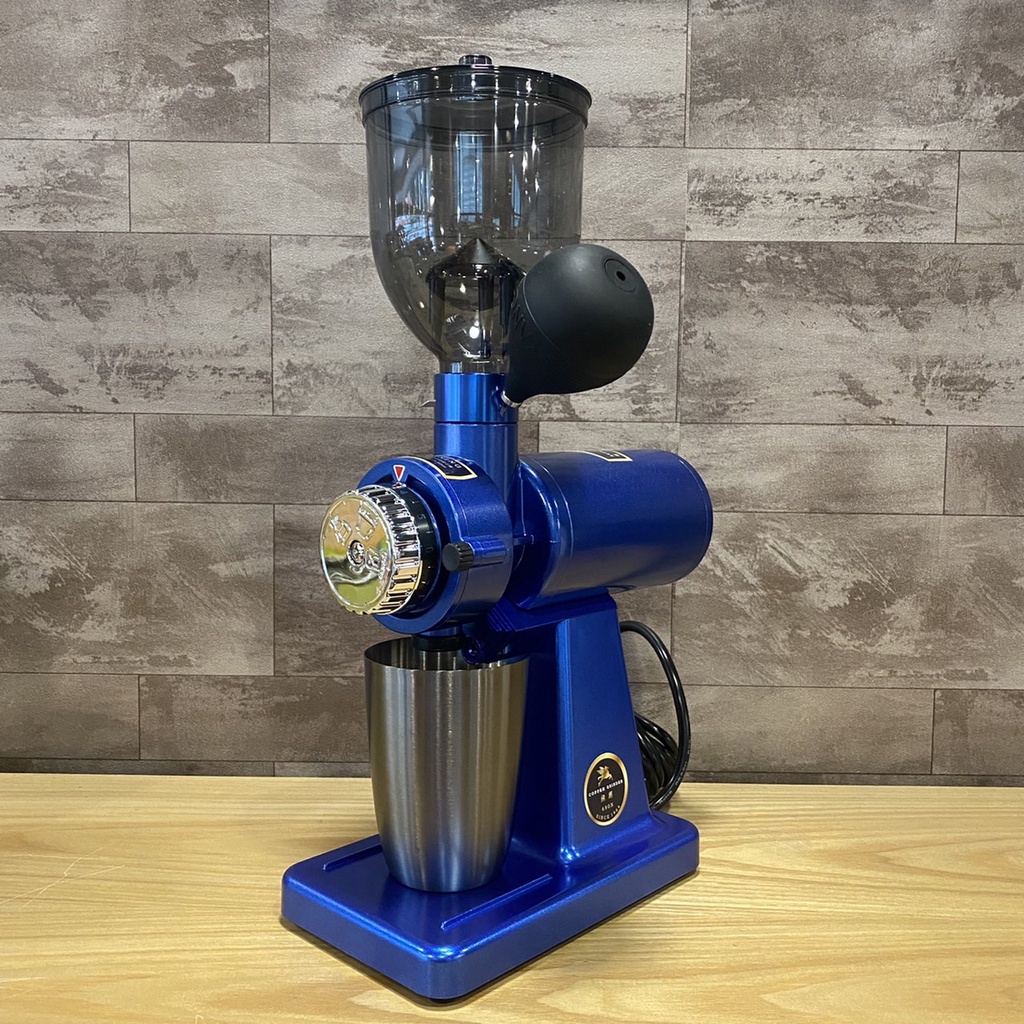 卡拉拉咖啡精品 楊家 小飛馬 新款 690N 螺旋平刀 靜電消除器 電動 磨豆機