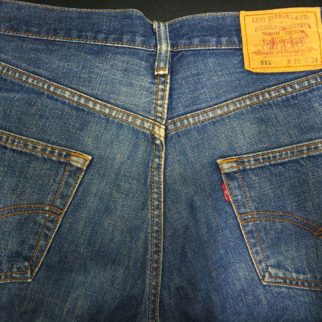 Levis 512