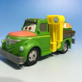 PLANES 飛機總動員 P-10 查哥 楚格 CHUG 加油車 TOMICA 多美 P10 油灌車 cars