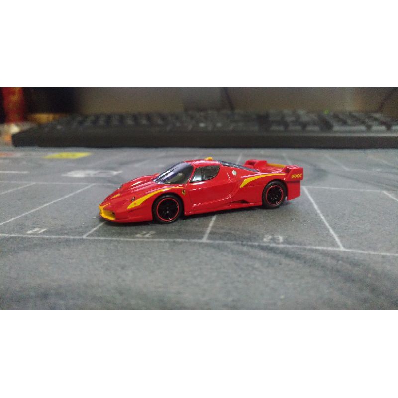 京商 KYOSHO FERRARI FXX EVOLUZIONE 1/64