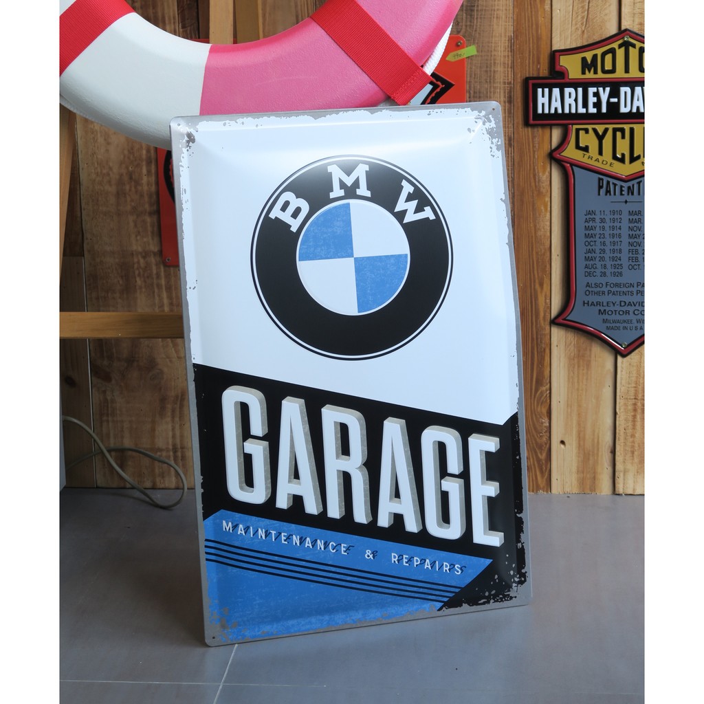《過氣老男孩》BMW Garage 鐵牌 XL