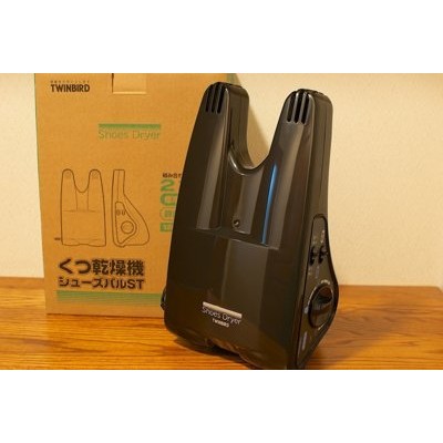『東西賣客』日本代購Twinbird 乾燥機 防霉除臭 烘鞋機 烘乾機ST SD-4643GY *空運*