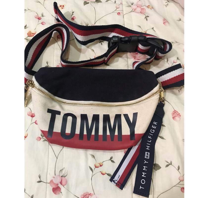 TOMMY HILFIGER 腰包