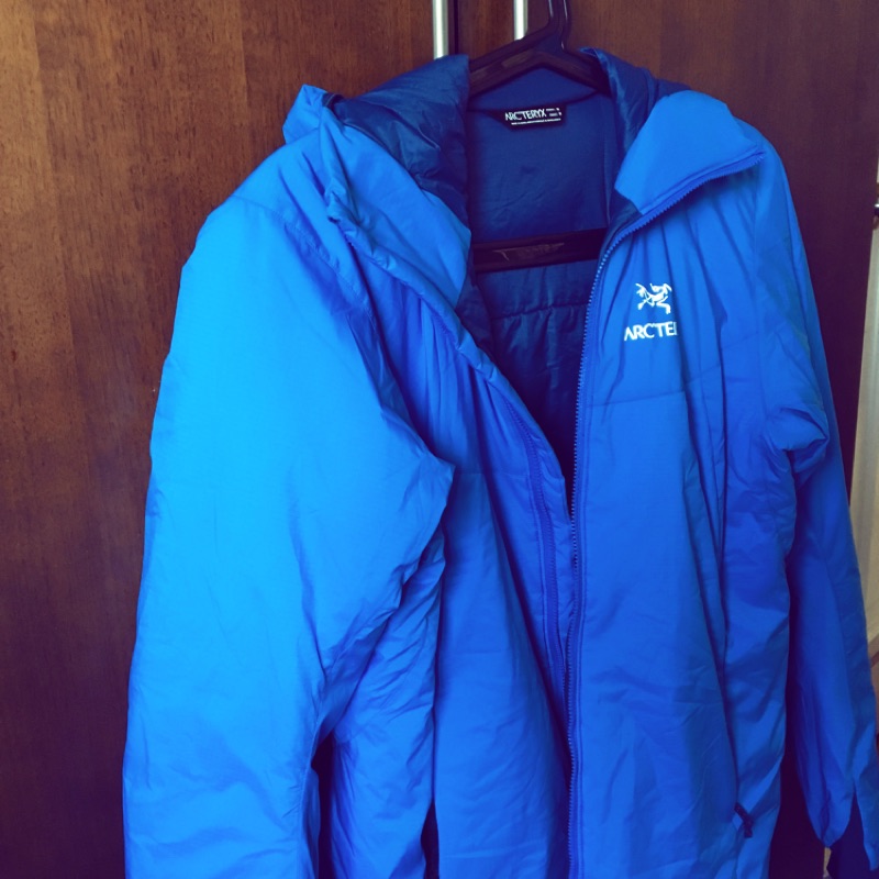 Arc'teryx ATOM AR hoody women 女生 m號 始祖鳥化纖軟殼外套正品九成五新