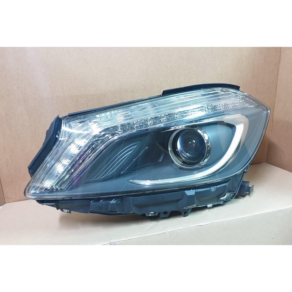 台灣現貨 Benz 正廠 HELLA製 賓士 W176 前期 2012 A180 A200 LED 原廠 HID 大燈