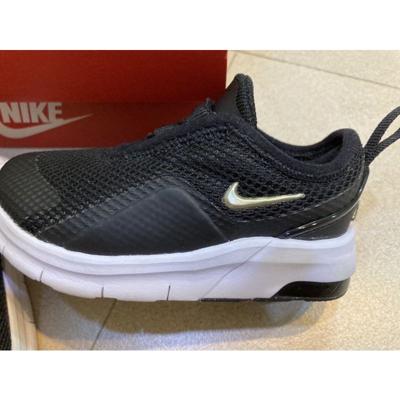 正nike 童鞋 9.5成新 6c 12cm，適合1-2歲穿