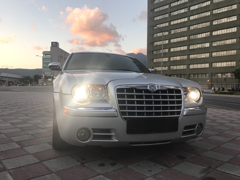 中古車 Chrysler 300c 04年2 7l 典雅氣派車況良好歡迎洽詢 蝦皮購物