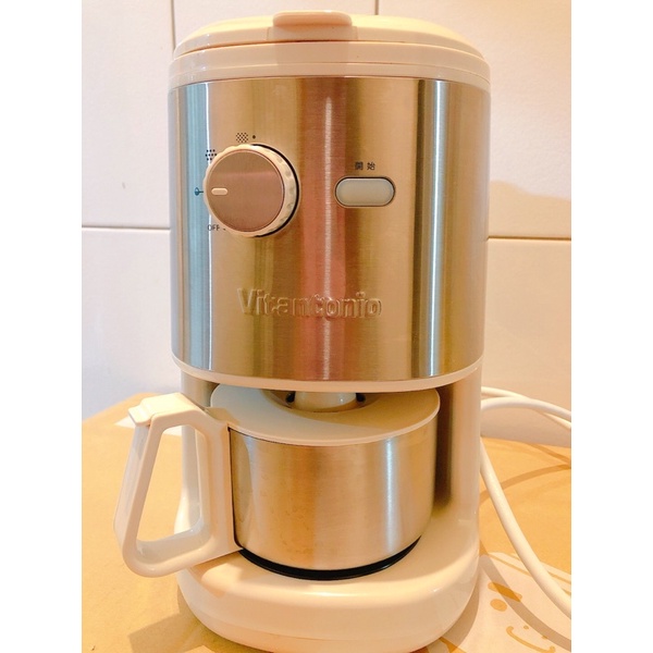 二手 Vitantonio 小V 自動研磨悶蒸咖啡機 VCD-200 奶油白