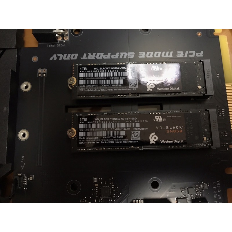 售 WD Black SN850 1TB 兩張(送 MSI m2 gen4 擴充卡)