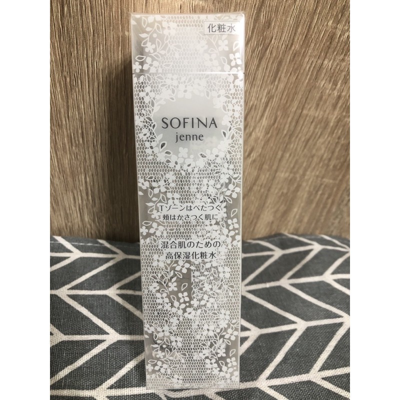 SOFINA蘇菲娜透美顏混合肌適用 保水控油雙效化妝水140ml(市價450元/瓶）