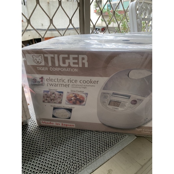 二手Tiger TIGERJBA-T10U電子鍋 日本製