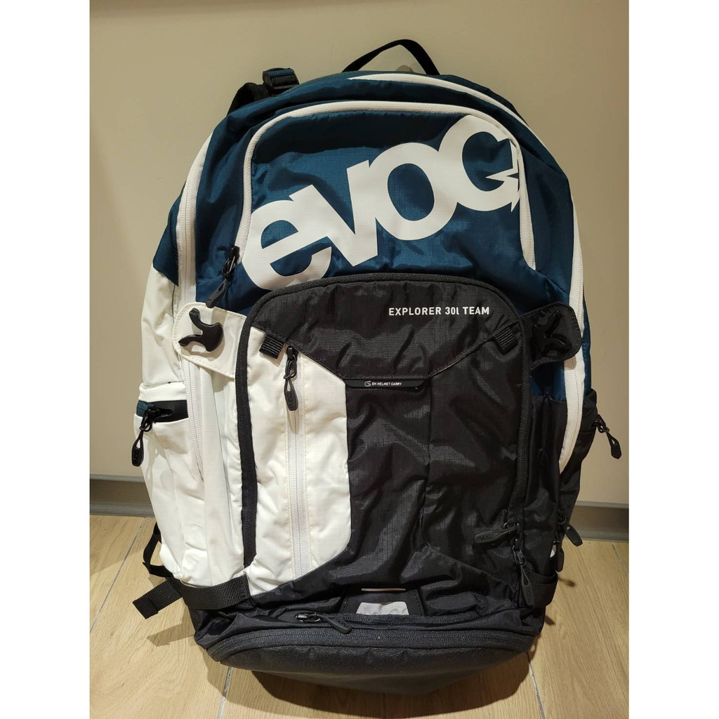 【二手】 EVOC Explorer 30L登山背包 (不議價, 不退換貨)