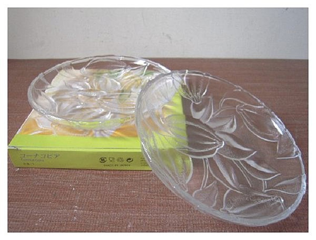 ゞ媽咪小舖﹏╭°日本製~SOGA玻璃盤/萬用盤/水果盤/糖果盤/沙拉盤/玻璃碗(2入)
