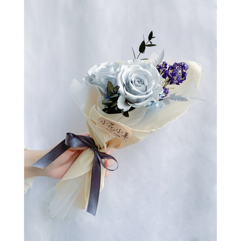 小花小草petit Fleur 乾燥花小花束冬雪 蒼青生日花束 畢業花束 情人節花束 手作花束 拍照小物 蝦皮購物