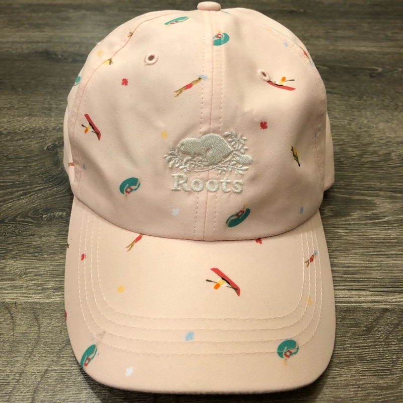 Roots 粉色棒球帽