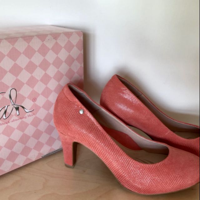 La New 全新粉色系女鞋 24.5號