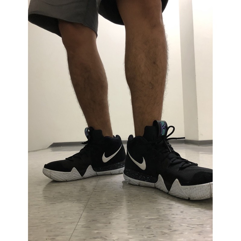 Nike Kyrie4 黑白 籃球鞋US11