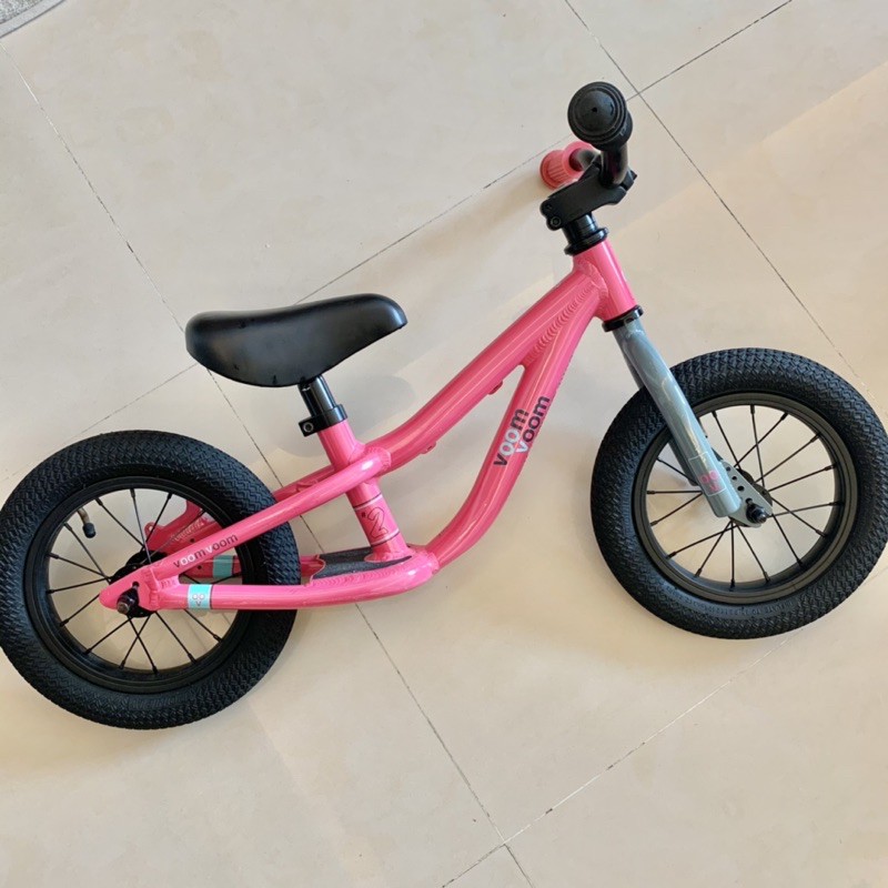 VoomVoom Bikes粉色兒童滑步車 平衡車