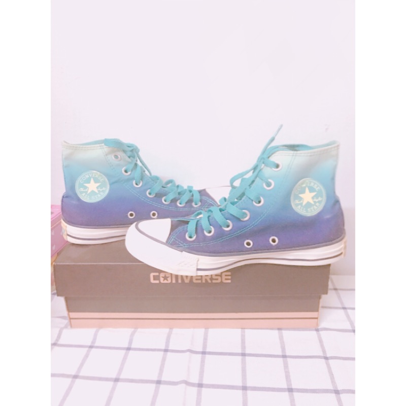 Converse✨💕❣️💋 漸層藍色星空款😍 二手 保存極佳 正品