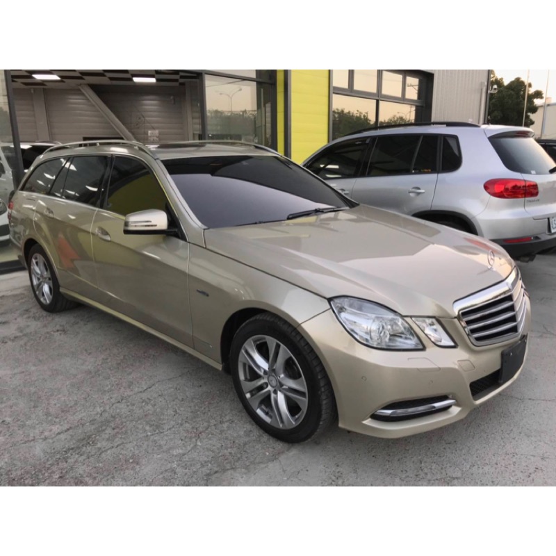 E250 BENZ 5門2011-12年 總代理