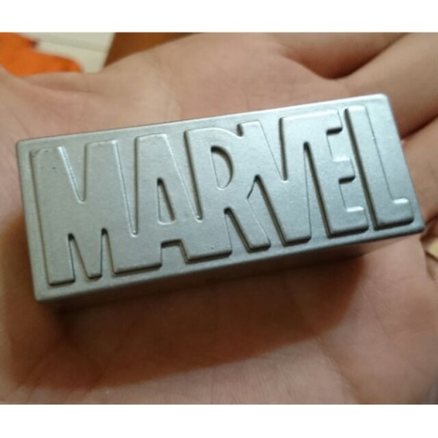 Takara Tomy Marvel Logo (銀）