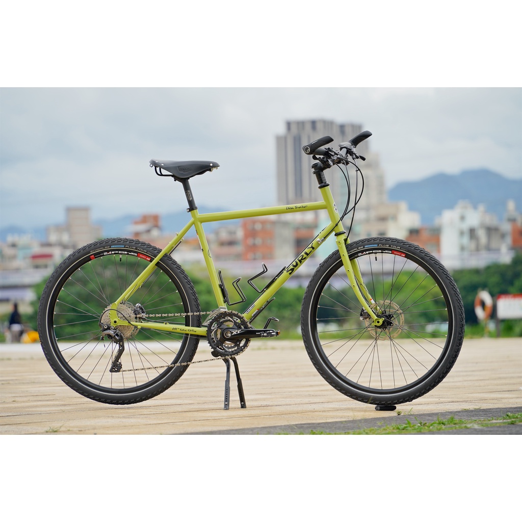 「阿拉喜環球工作室」Surly Disc Trucker 2.0 旅行車 鋼管車