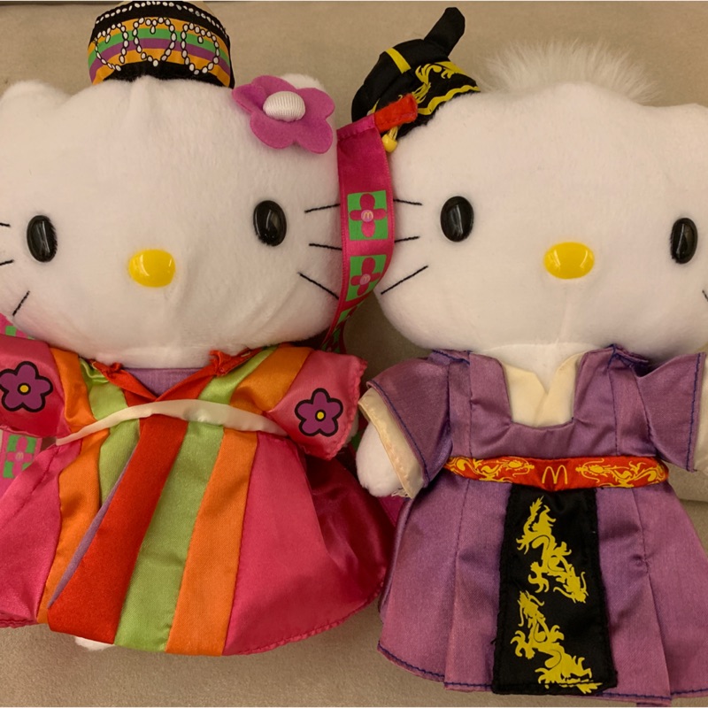 hello kitty 麥當勞絕版娃娃 一對