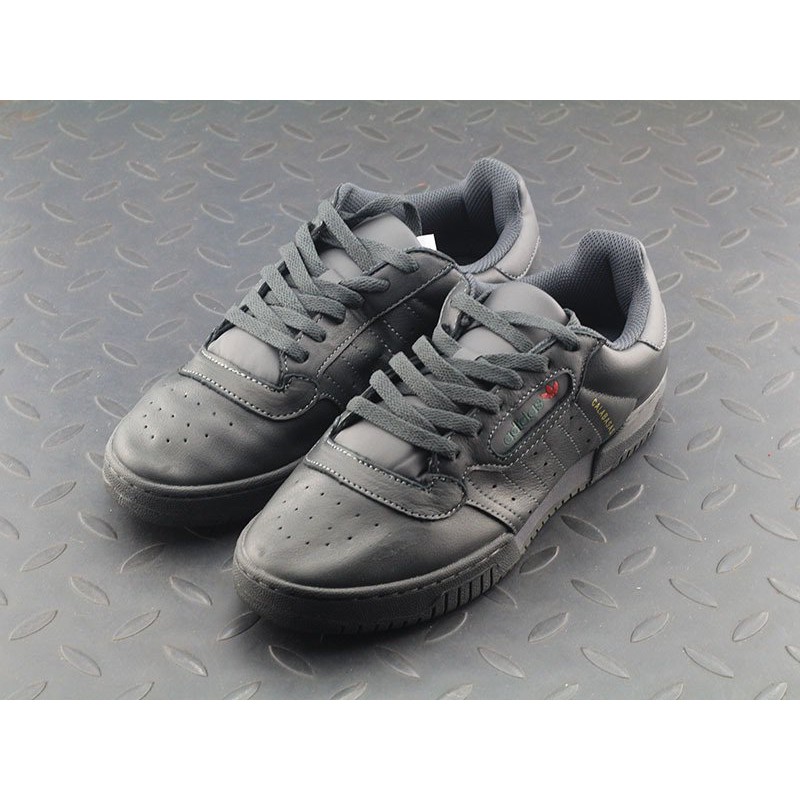 yeezy powerphase calabasas black