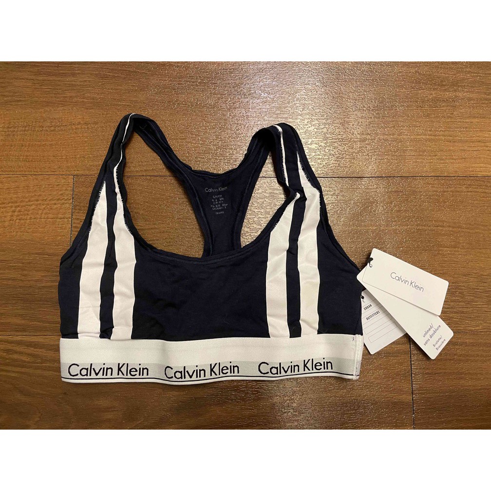 Calvin Klein 運動內衣