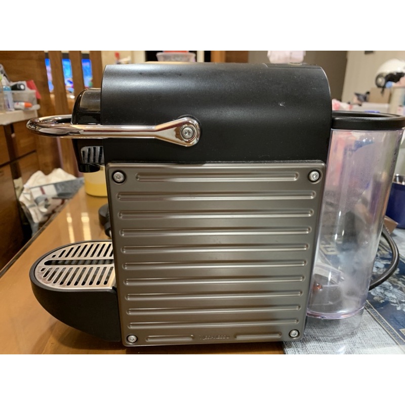 二手NESPRESSO PIXIE C60雀巢膠囊咖啡機/鈦金屬面板