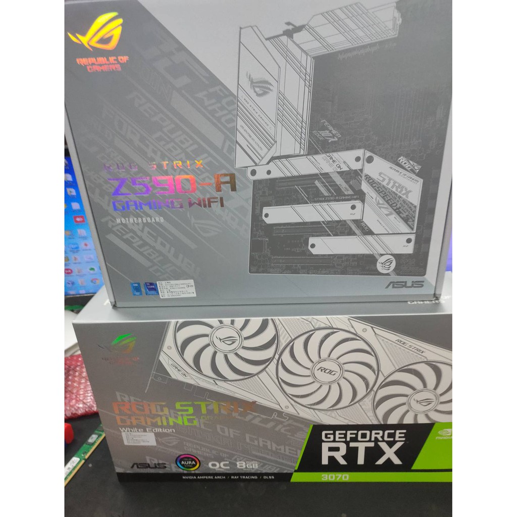 【超值套餐】華碩 ROG STRIX 3070-O8G WHITE + 華碩ROG Z590-A GAMING WIFI