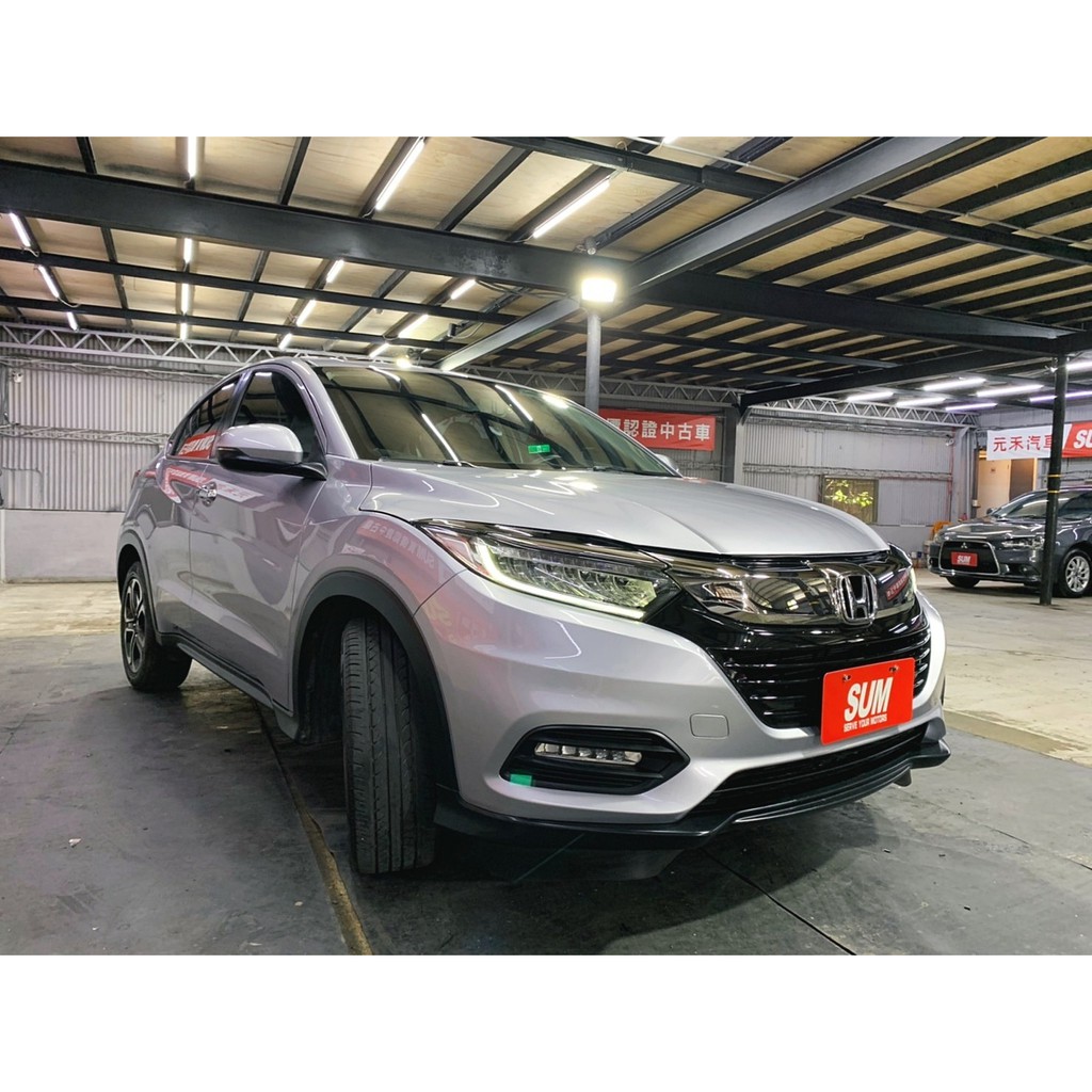 Honda Hr V 1 8 S 中古車二手車代步車實車實價全額貸 蝦皮購物