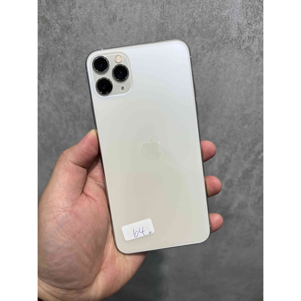 iPhone11Pro Max 64G 銀色 漂亮無傷 換過液晶便宜賣 只要12800 !!!