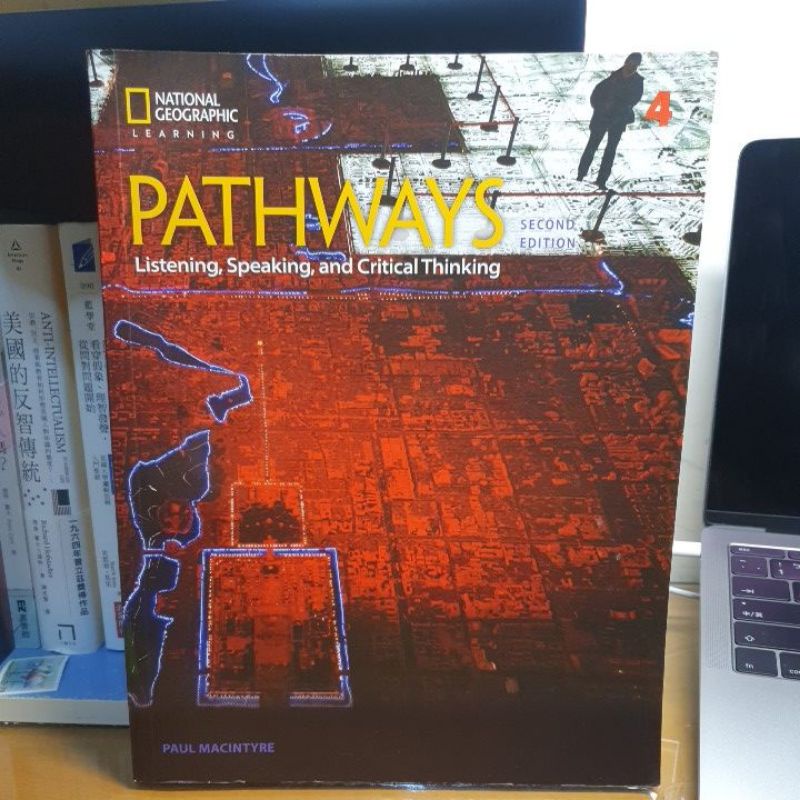 Pathways 4  ( Listening, Speaking,and Critical Thinkimg)