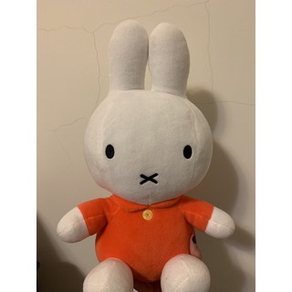 2 hand doll