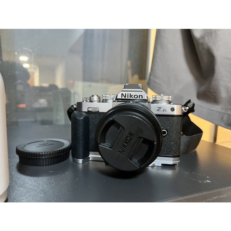 Nikon z fc 16-50mm和 40mm f2鏡頭