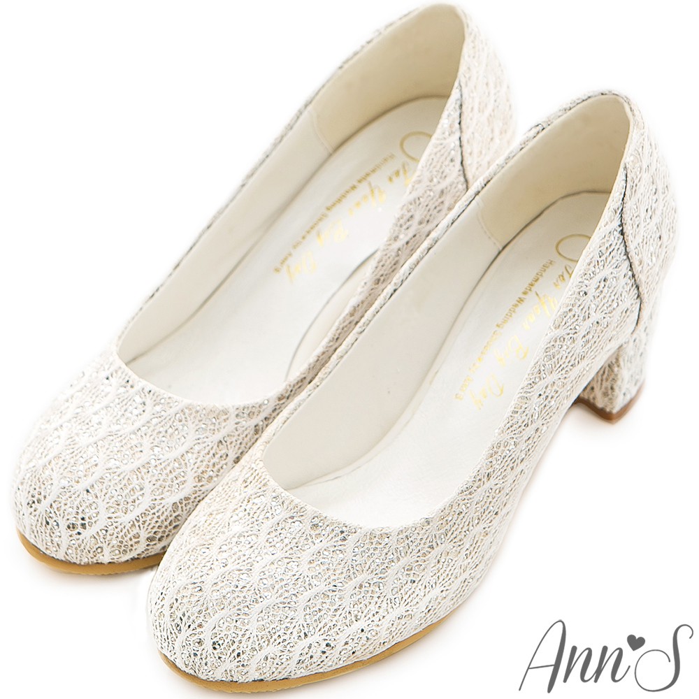 Ann’S幸福婚鞋閃耀波紋小圓頭低跟鞋-白