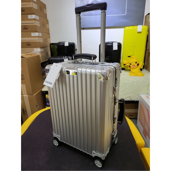 二手正品 RIMOWA Classic Cabin 21寸 鋁合金材質 行李箱 拉桿箱 登機箱 97353004