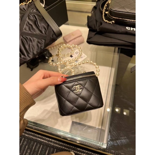 台灣現貨 Chanel 超級限量 珍珠揹帶小盒子  正品代購歐洲代購