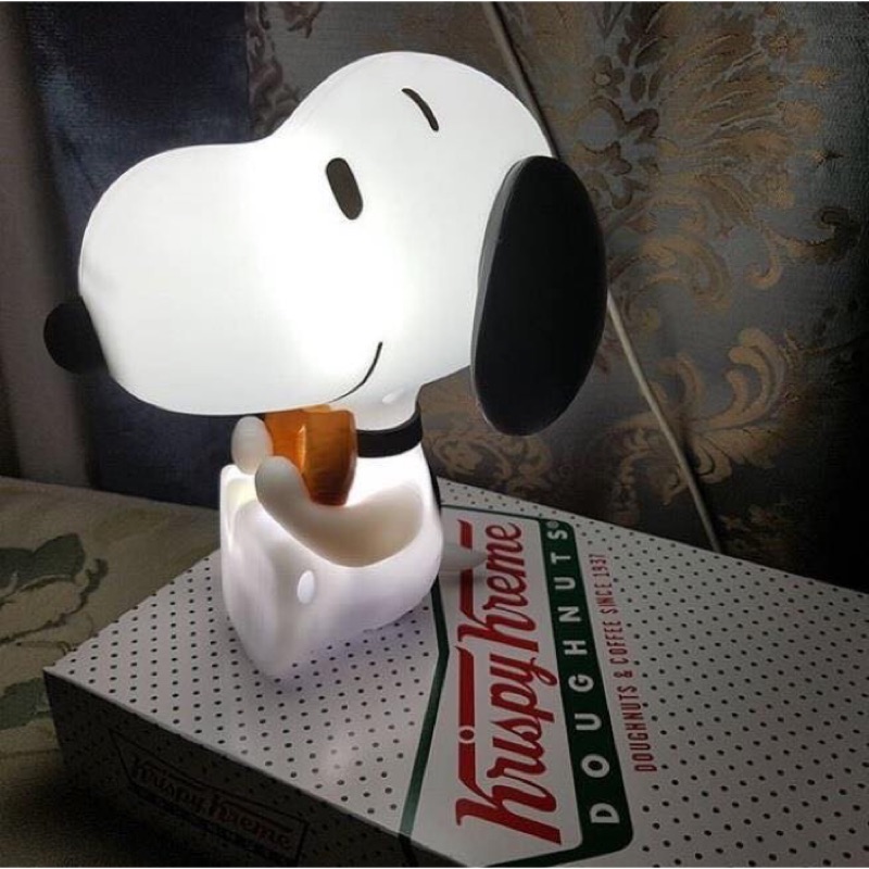 韓國 Krispy Kreme x Snoopy 限量超可愛史努比溫馨小夜燈