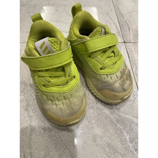 adidas螢光綠兒童鞋