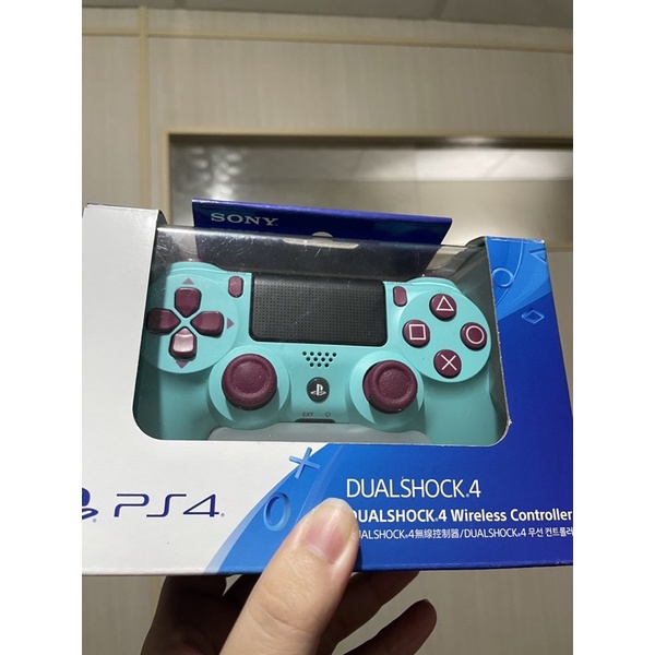 PS4 原廠二代莓果藍搖桿有盒裝（2020/02購買）