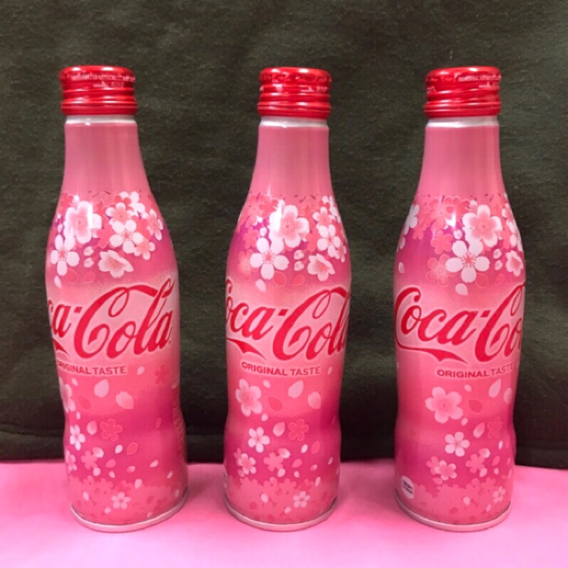 日本櫻花限定設計瓶 可口可樂 Coca Cola 2019最新版櫻花 鋁罐收藏瓶曲線瓶  限量發行 收藏 250ml