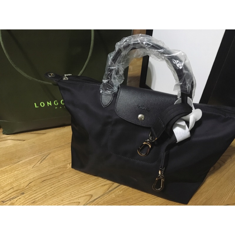 Longchamp Le Pliage Neo 短把中型水餃兩用包-黑色