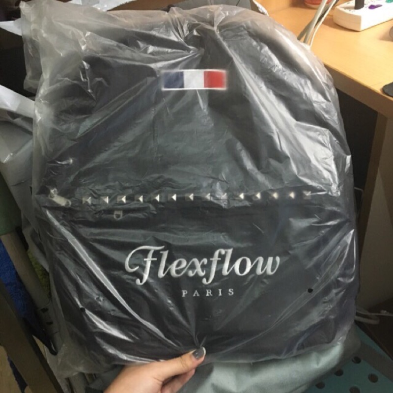 全新Flexflow鉚丁黑色後背包