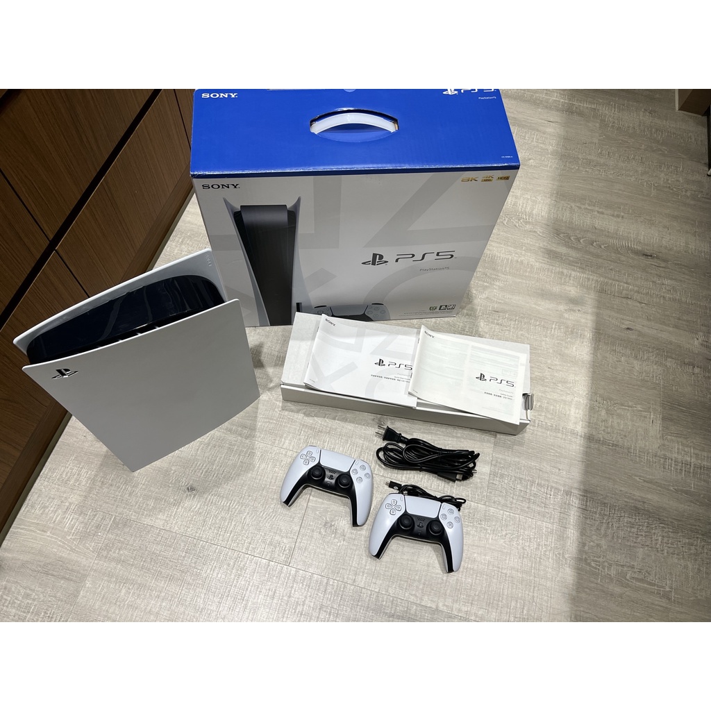 SONY PS5 光碟版 825G 台灣公司貨 CFI-1018A 二手PS5 遊戲主機