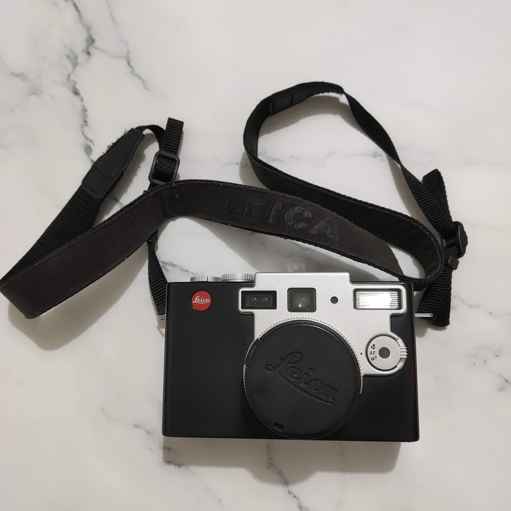 [泰瑞莎的店] [二手] Leica Digilux 1 徠卡 數碼相機 原廠皮套 鏡頭 電池 真品 收藏