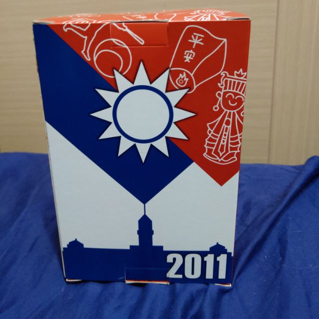 民國一百年紀念國旗圍巾 元旦 2011 100年紀念 台灣 Taiwan