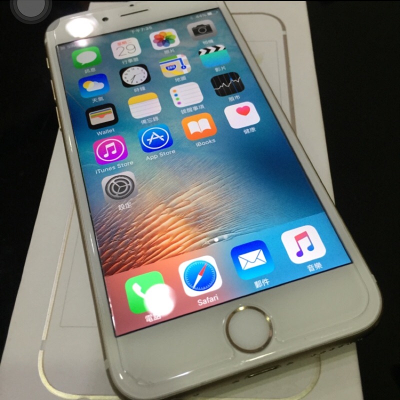 iPhone 6S plus 64G 金色 保固中